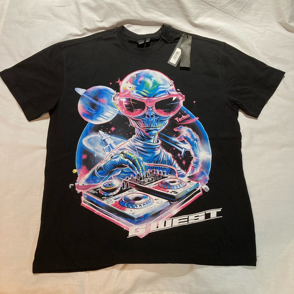 G-West Techno DJ T-shirt, Men’s size S/L, NWT!